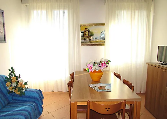 Patrizia Apartment *